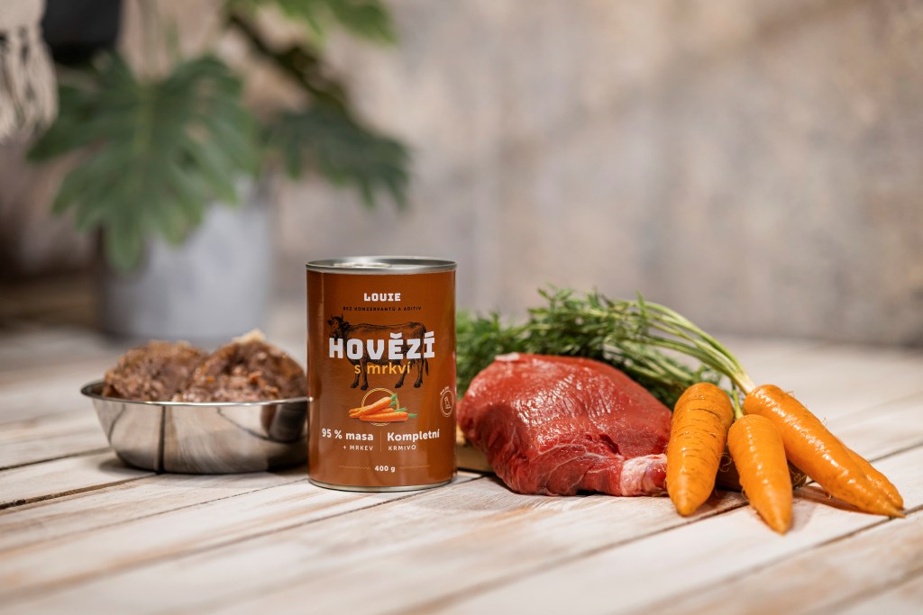 Výhodné balení 12 ks - Hovězí s mrkví 1200g